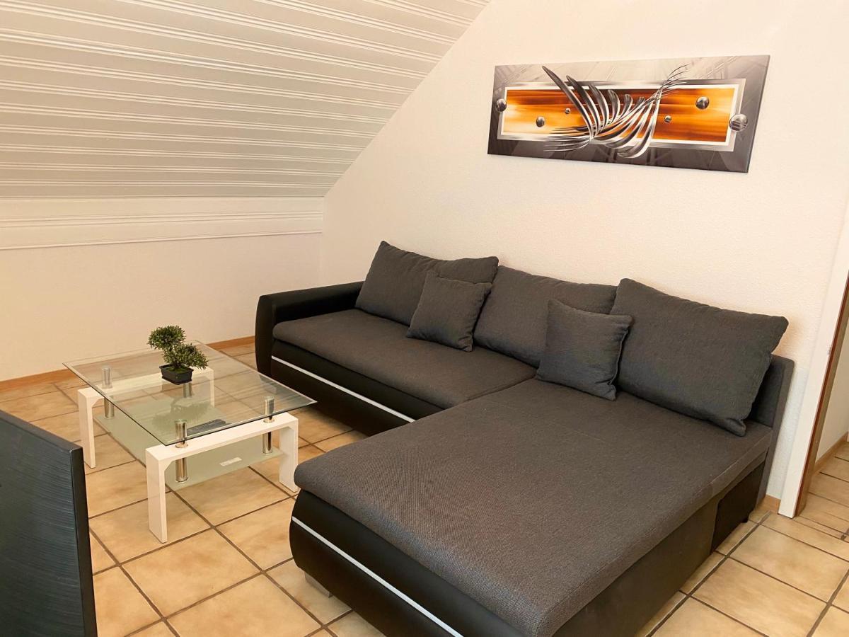 Apartments Rhona III Und IV Neunkirchen City Εξωτερικό φωτογραφία