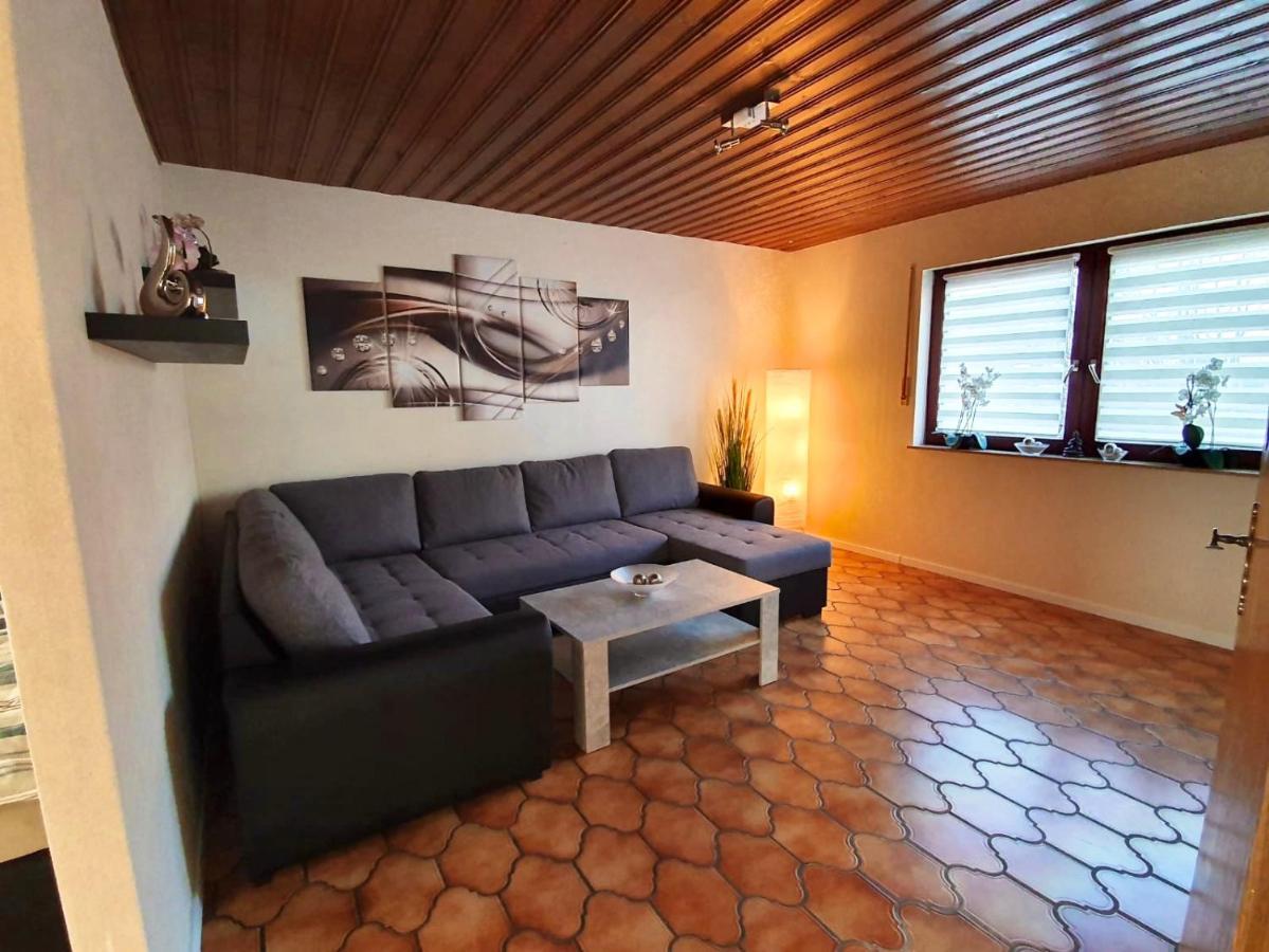 Apartments Rhona III Und IV Neunkirchen City Εξωτερικό φωτογραφία